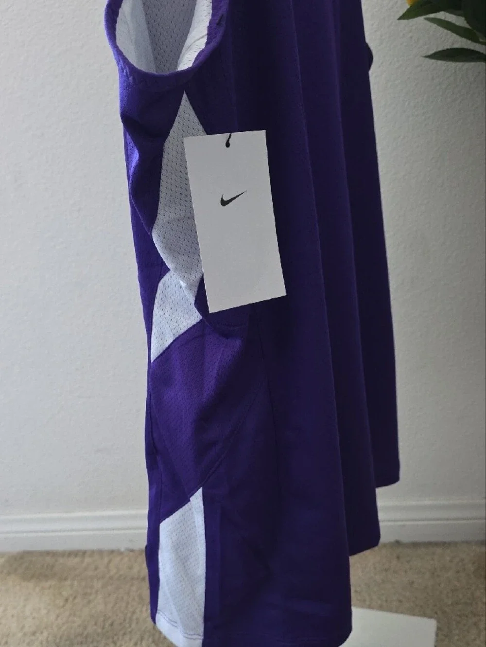 Nike Womens Size XXL Dri-FIT Reversible Basketball Practice Jersey Purple White